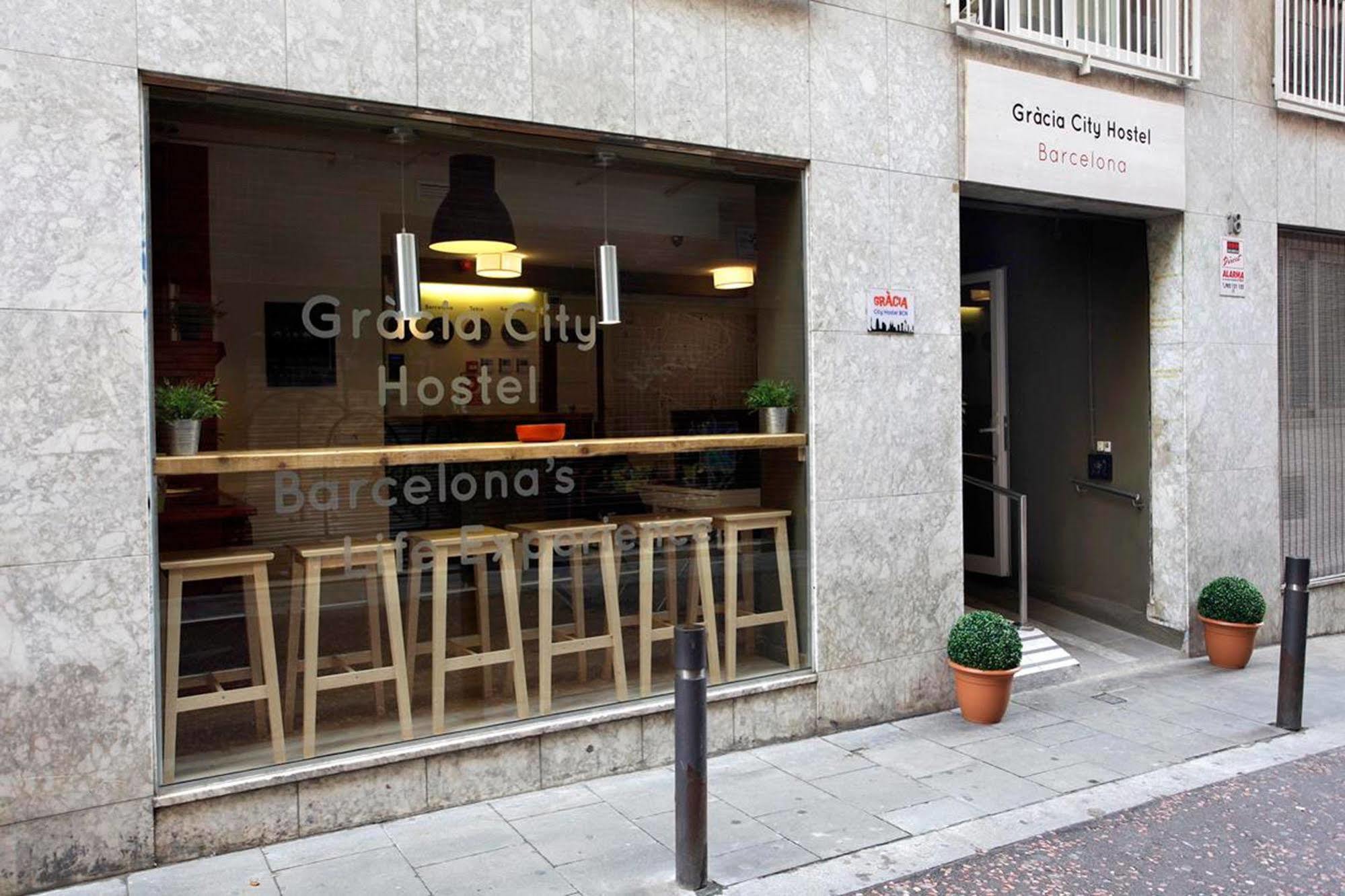 Gracia City Hostel Barcelona Exterior foto